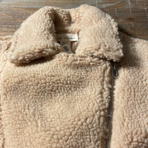 Womens Lost in Lunar jacket, brand new with tags - Picture 3 of 4